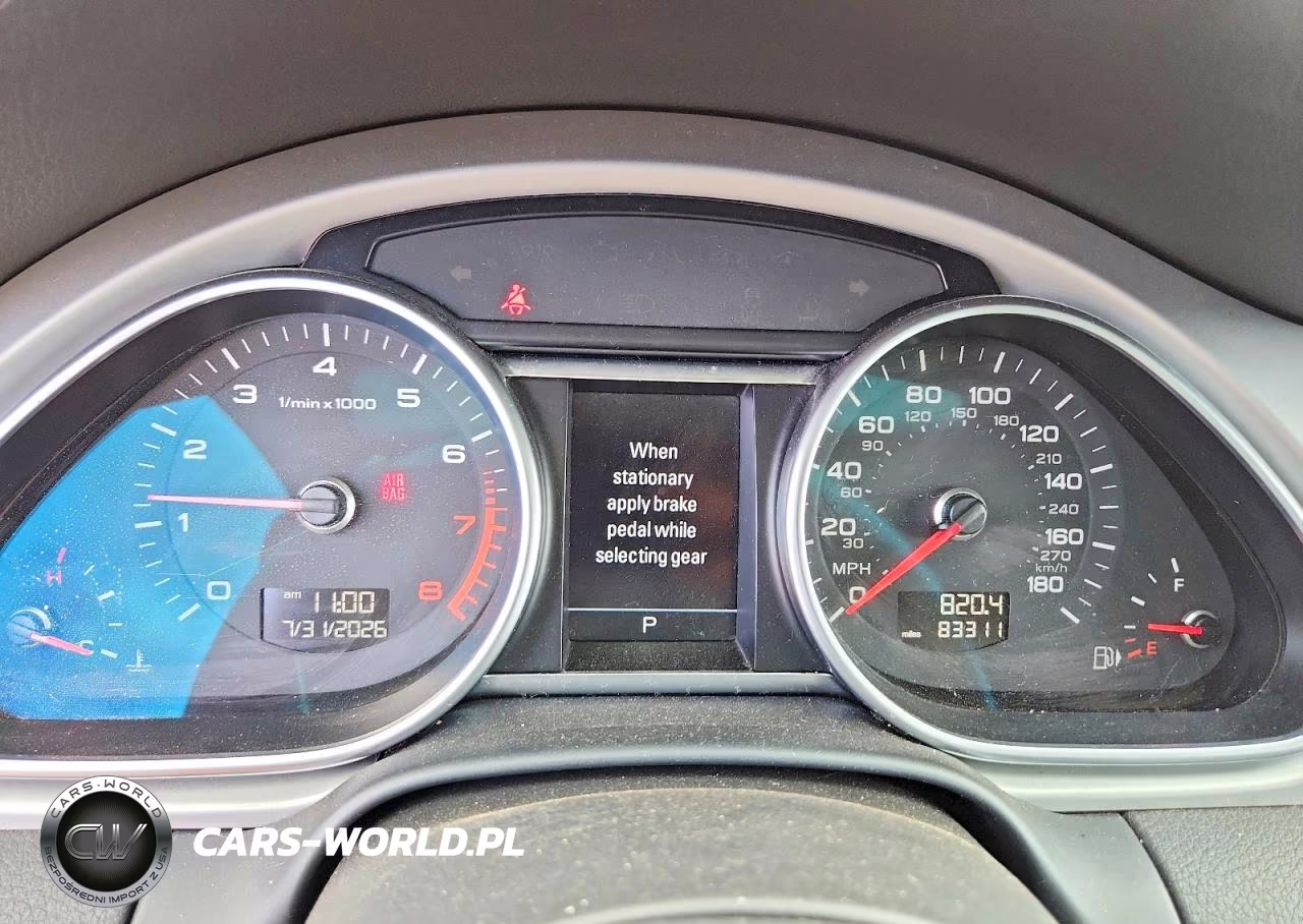 2015 Audi Q7 Premium Plus VIN:WA1LGAFE1FD002417 - 9
