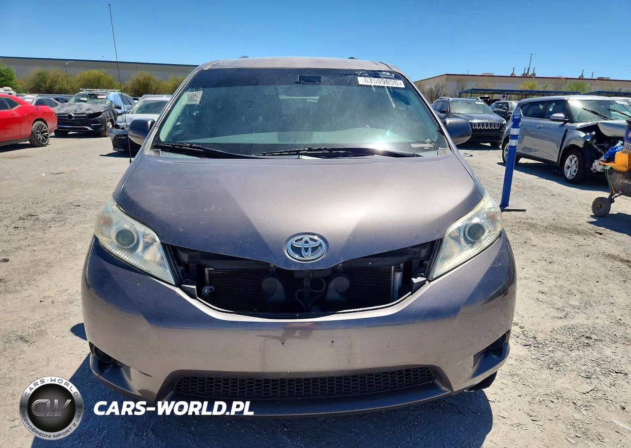 2011 Toyota Sienna Le VIN:5TDKK3DC3BS148748 - 5