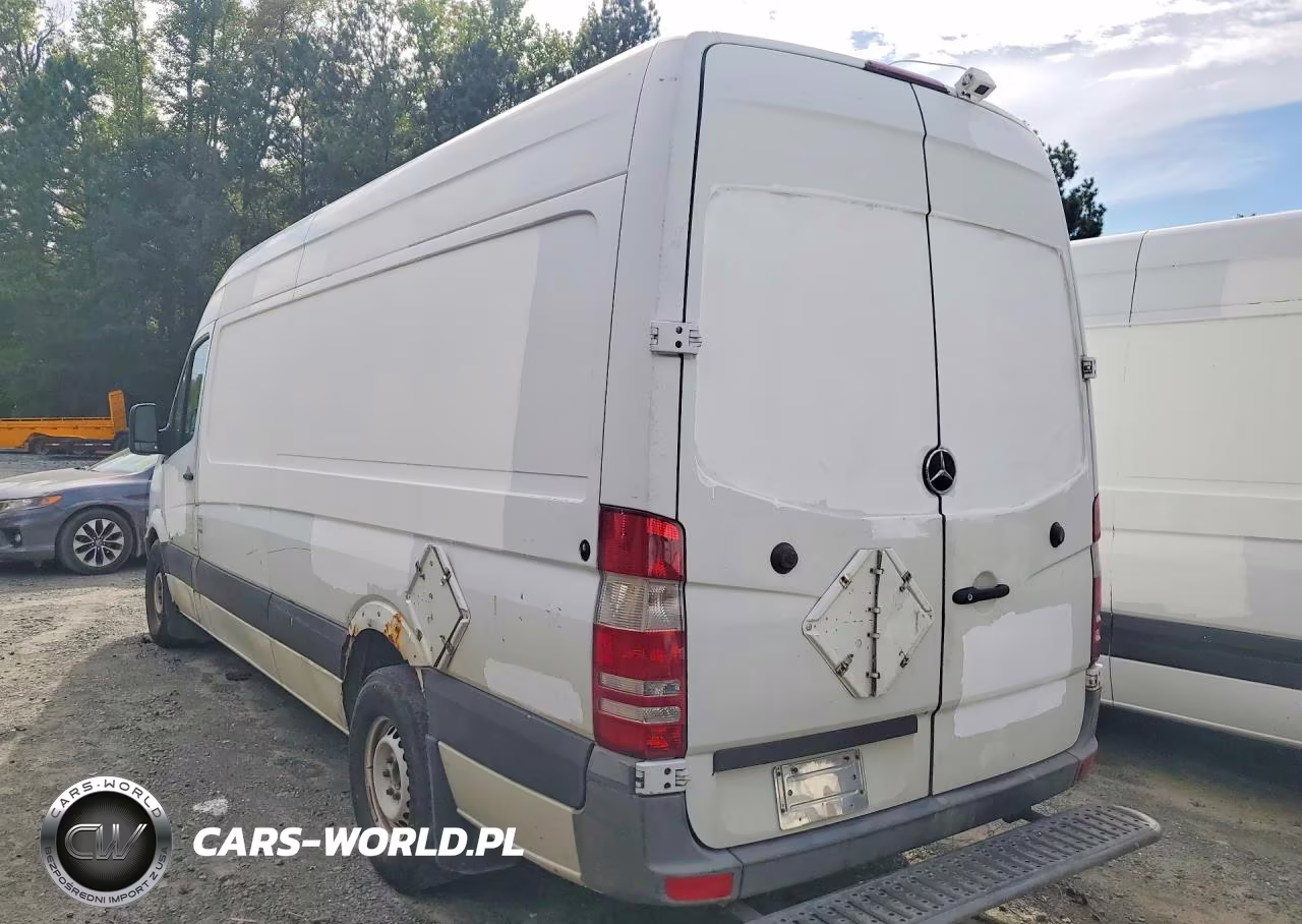2011 Mercedes-Benz Sprinter 2500 Delivery Van VIN:WD3PE8CB4B5564066 - 2