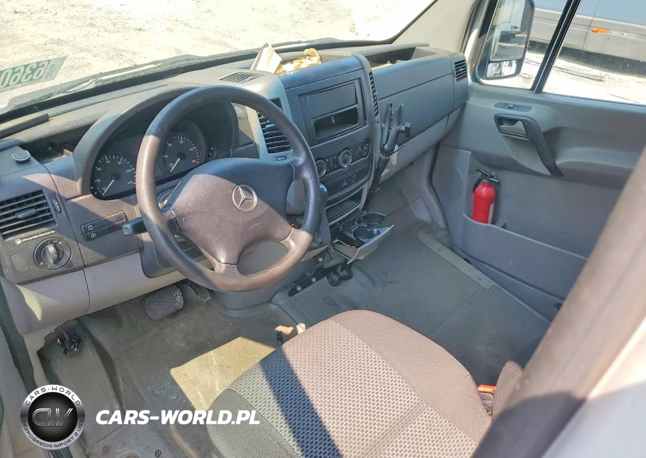 2011 Mercedes-Benz Sprinter 2500 Delivery Van VIN:WD3PE8CB4B5564066 - 8
