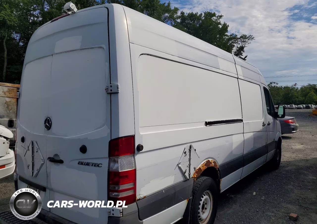 2011 Mercedes-Benz Sprinter 2500-3500 Delivery Van VIN:WD3PE8CB7B5586563 - 3