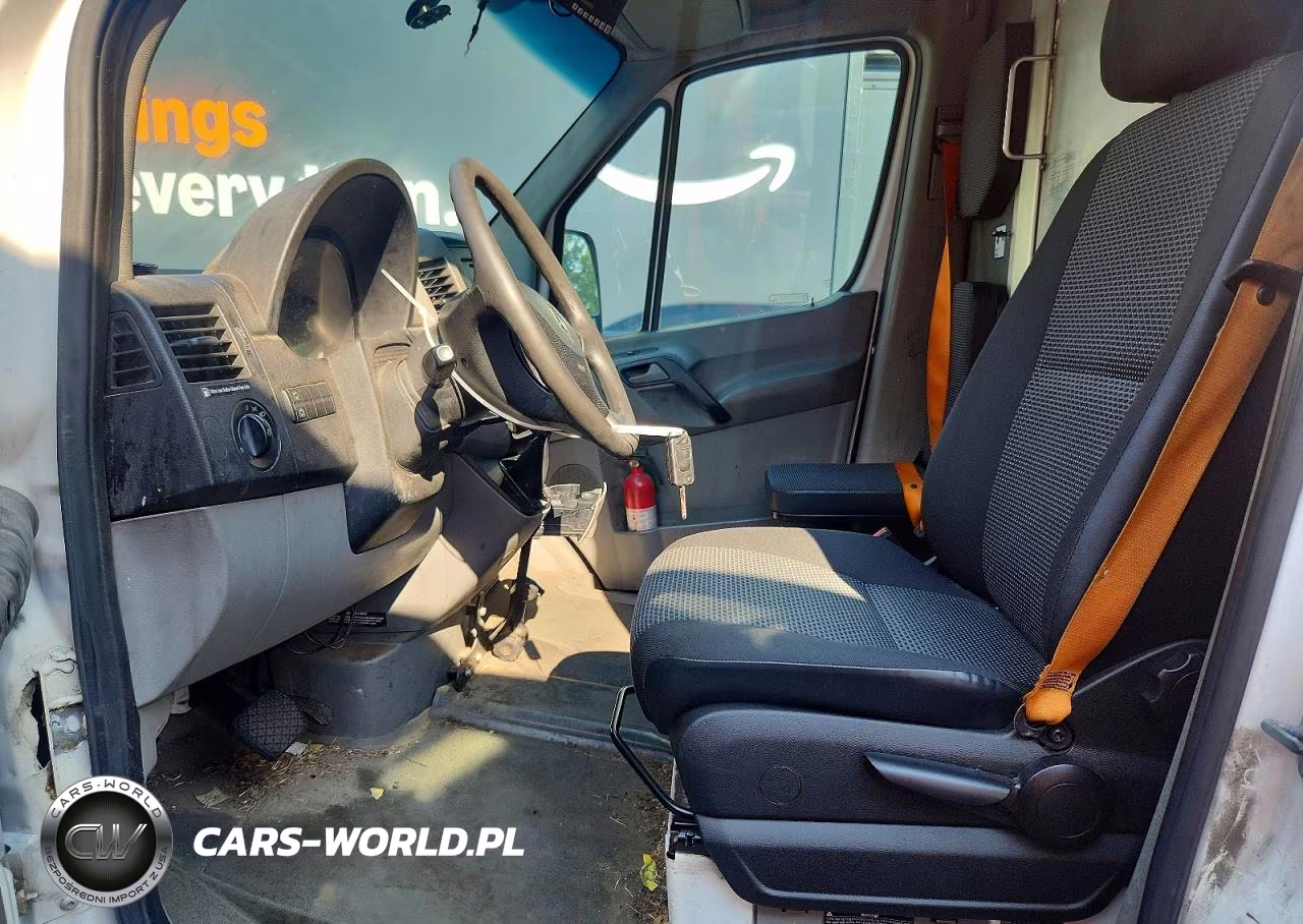 2011 Mercedes-Benz Sprinter 2500-3500 Delivery Van VIN:WD3PE8CB7B5586563 - 7