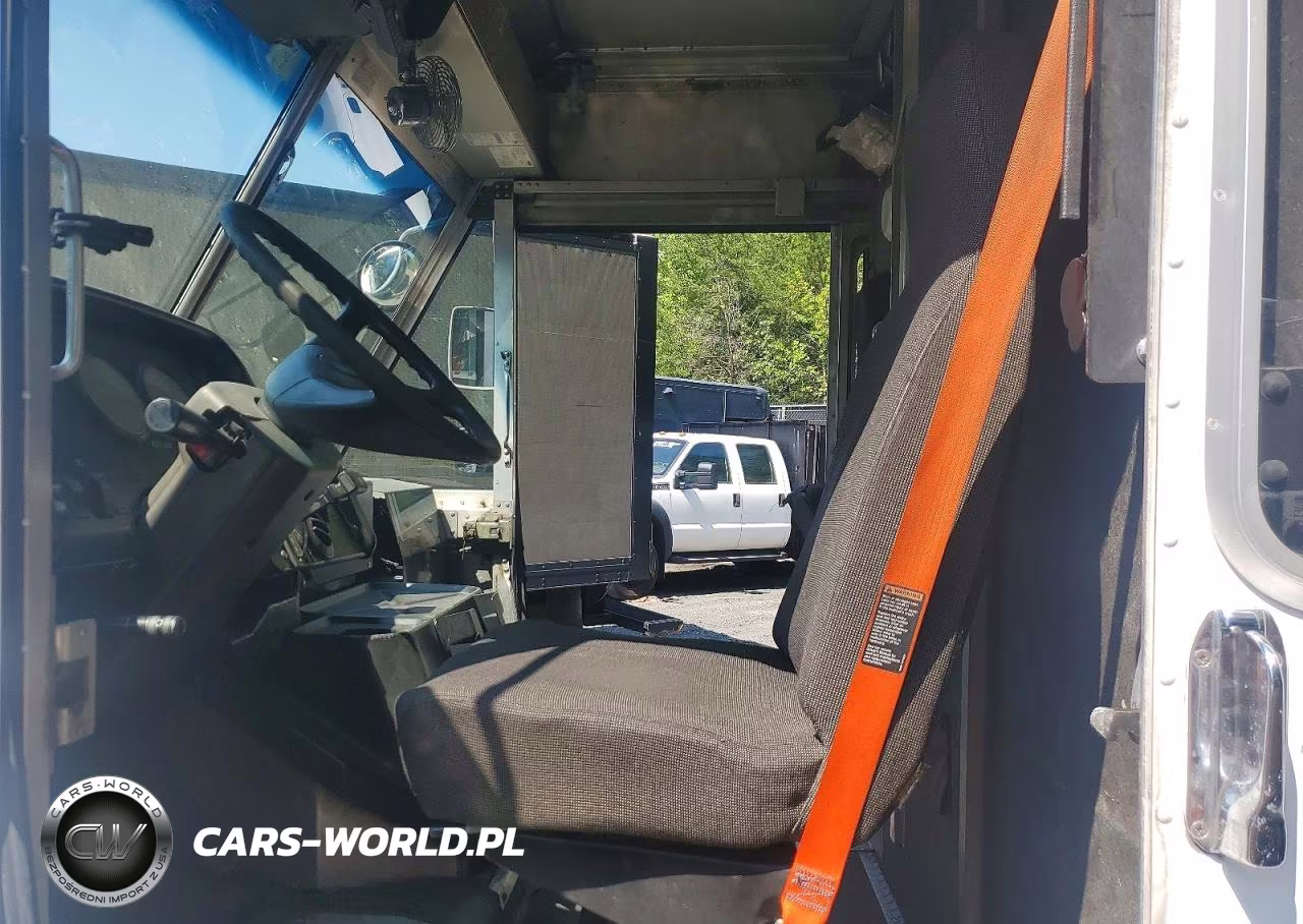 2006 Freightliner Chassis M Line Walk-In Van VIN:4UZAANBW16CW07172 - 7