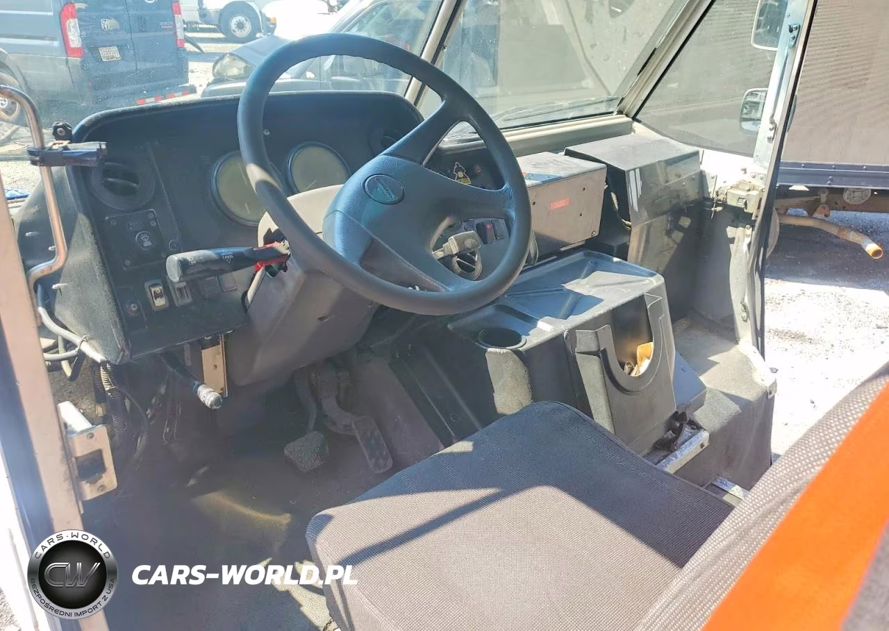 2006 Freightliner Chassis M Line Walk-In Van VIN:4UZAANBW16CW07172 - 8
