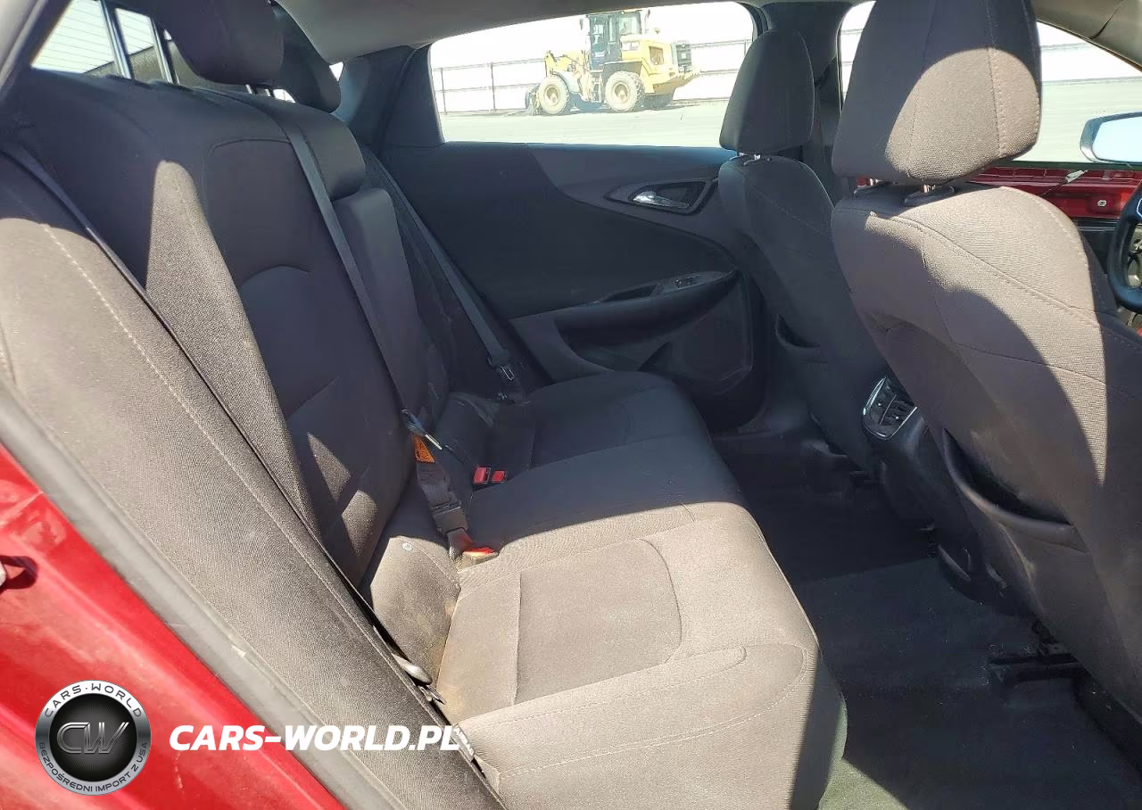 2018 Chevrolet Malibu Lt VIN:1G1ZD5ST9JF275468 - 10