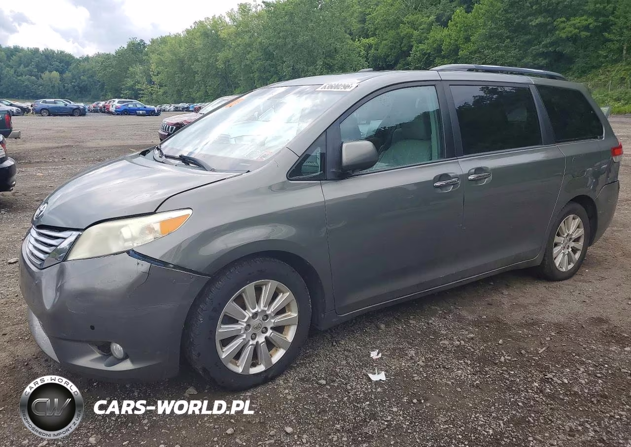 2011 Toyota Sienna Limited 7-Passenger