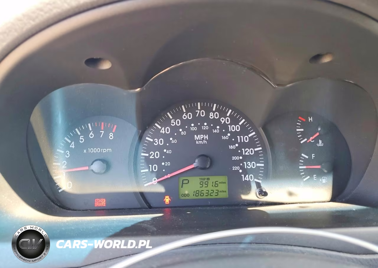 2005 Kia Spectra Spectra5 VIN:KNAFE161055072163 - 9