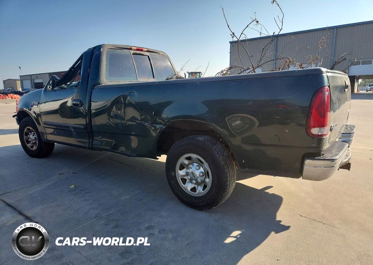 2001 Ford F150 VIN:2FTPF17L61CA15745 - 2