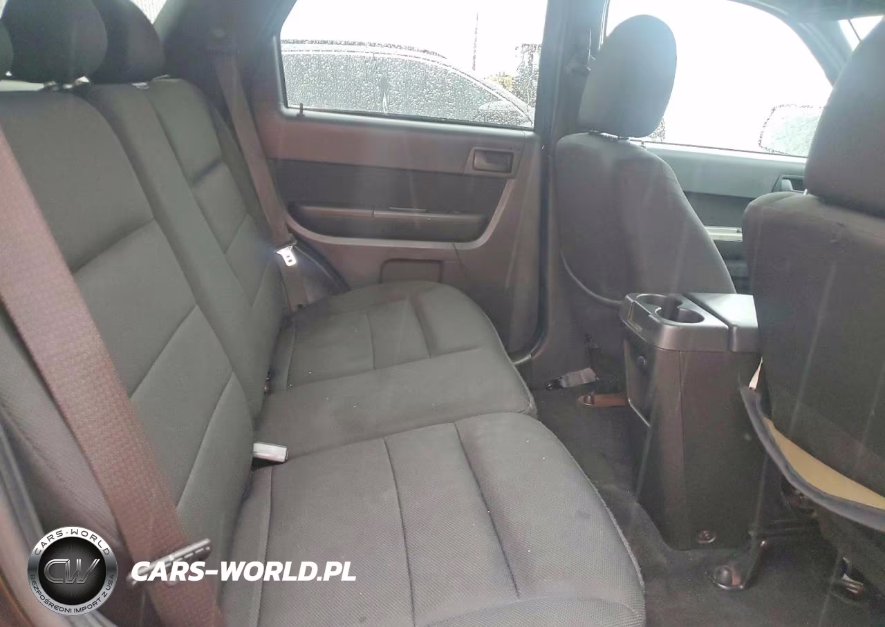 2009 Ford Escape Xlt VIN:1FMCU03729KD03921 - 10
