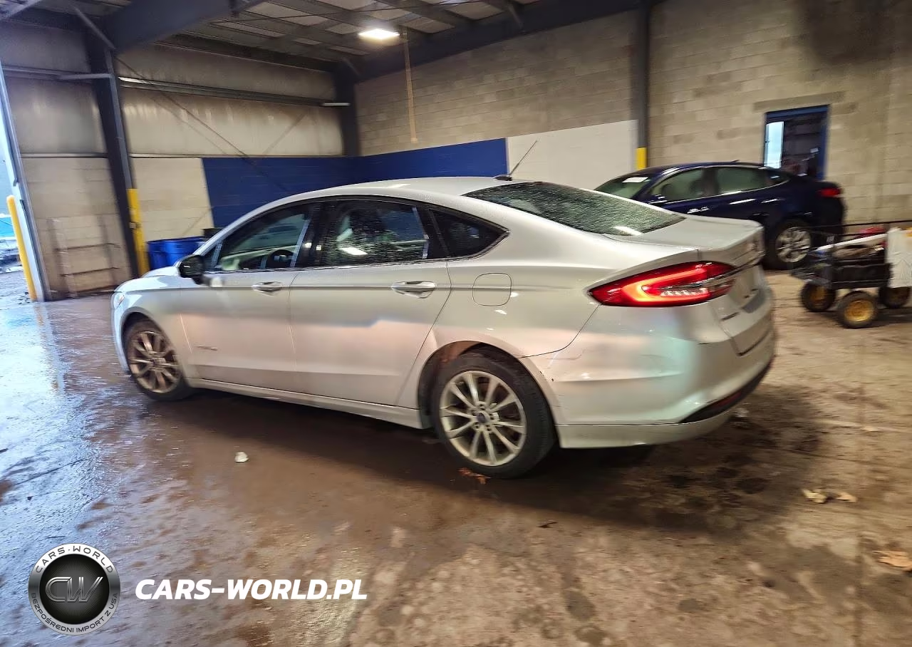 2017 Ford Fusion Se Hybrid VIN:3FA6P0LU0HR385386 - 2