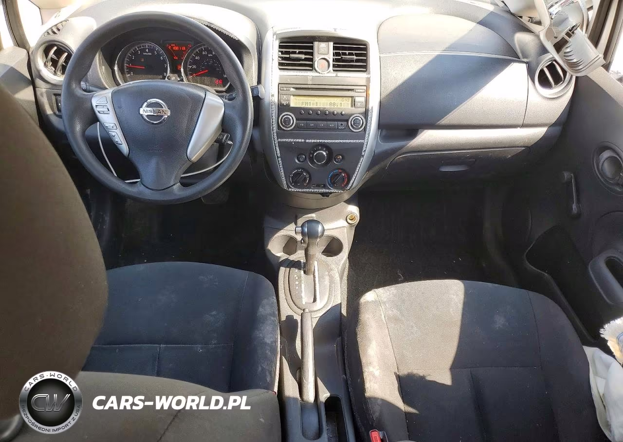 2018 Nissan Versa Note S VIN:3N1CE2CP4JL353657 - 8