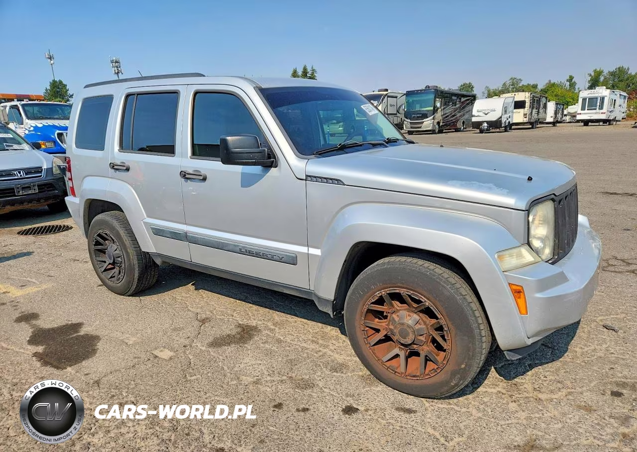 2010 Jeep Liberty Sport VIN:1J4PN2GK5AW103913 - 4