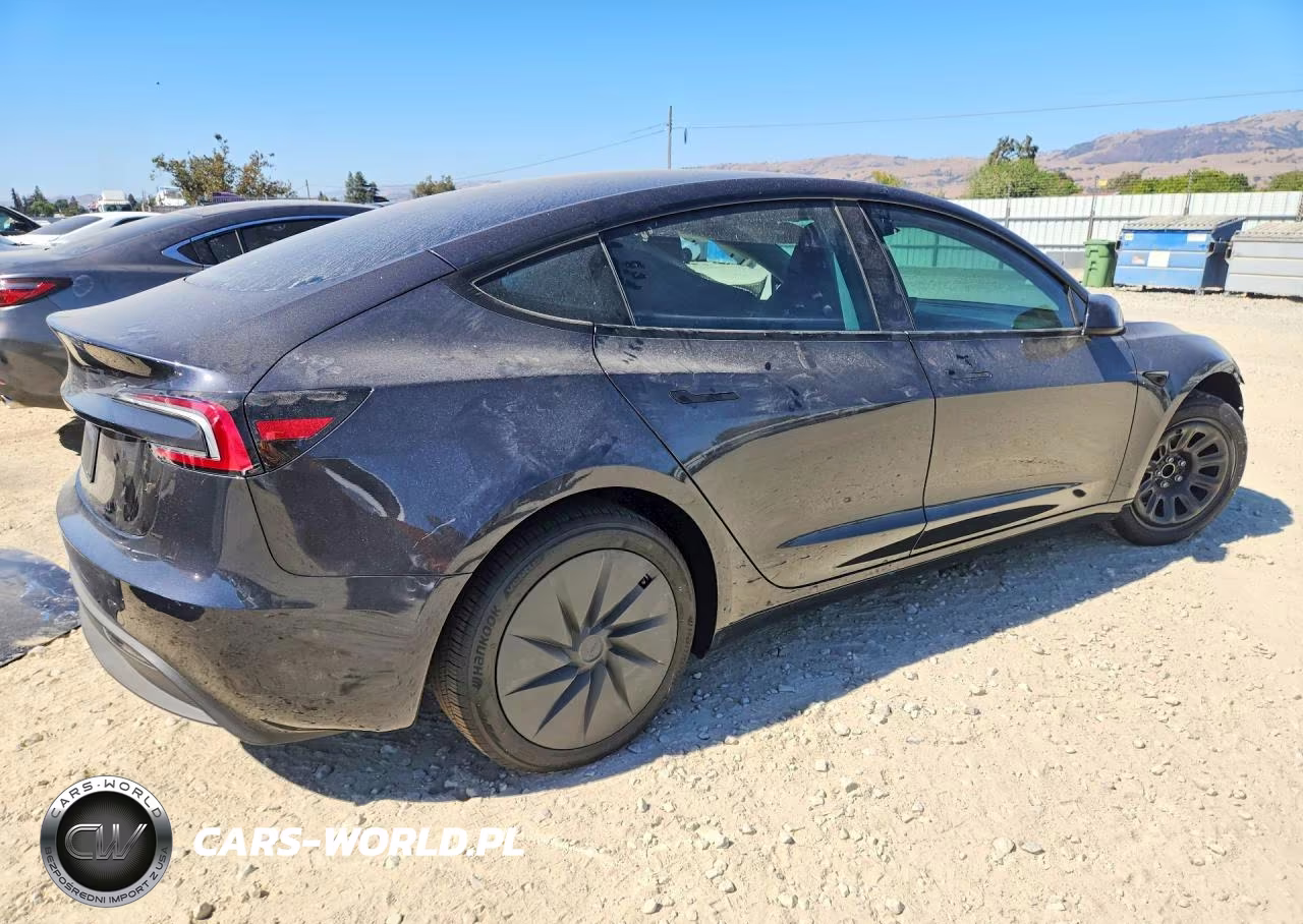 2026 Tesla Model 3 VIN:5YJ3E1EA5TF200626 - 3