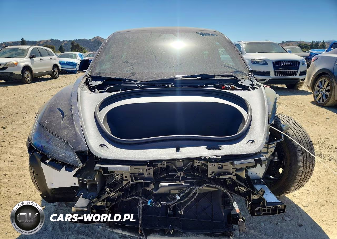 2026 Tesla Model 3 VIN:5YJ3E1EA5TF200626 - 5