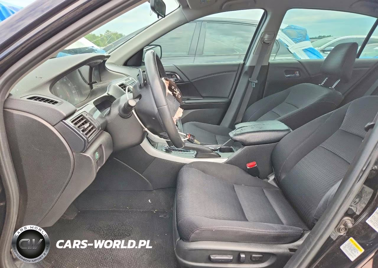 2015 Honda Accord Sport VIN:1HGCR2F51FA208586 - 7