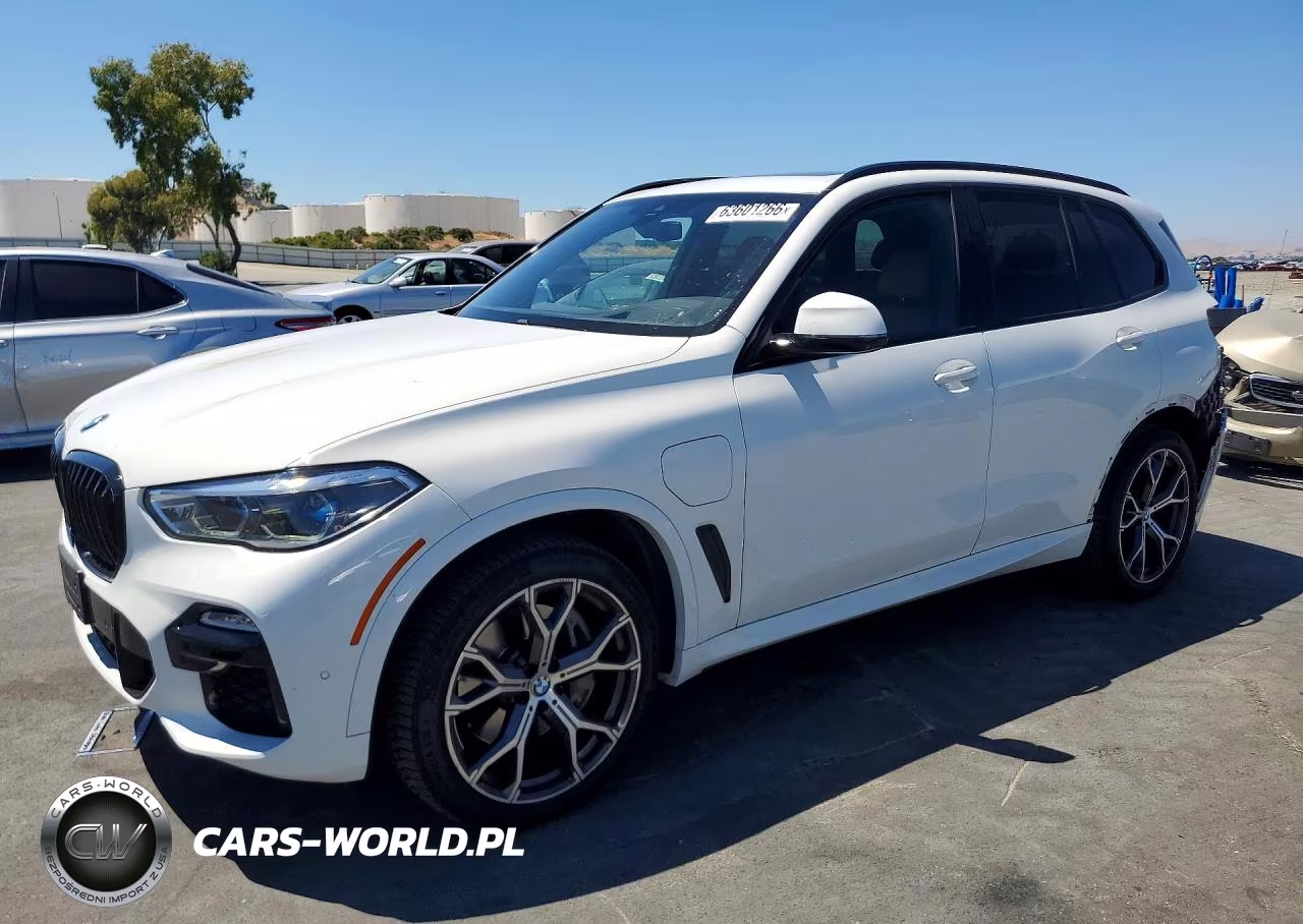 2021 BMW X5 xDrive45E