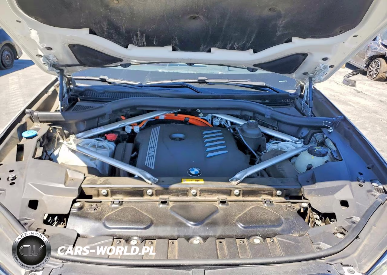 2021 BMW X5 xDrive45E VIN:5UXTA6C07M9G09047 - 11