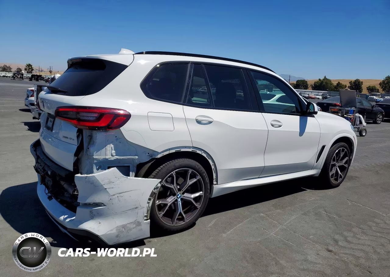 2021 BMW X5 xDrive45E VIN:5UXTA6C07M9G09047 - 3