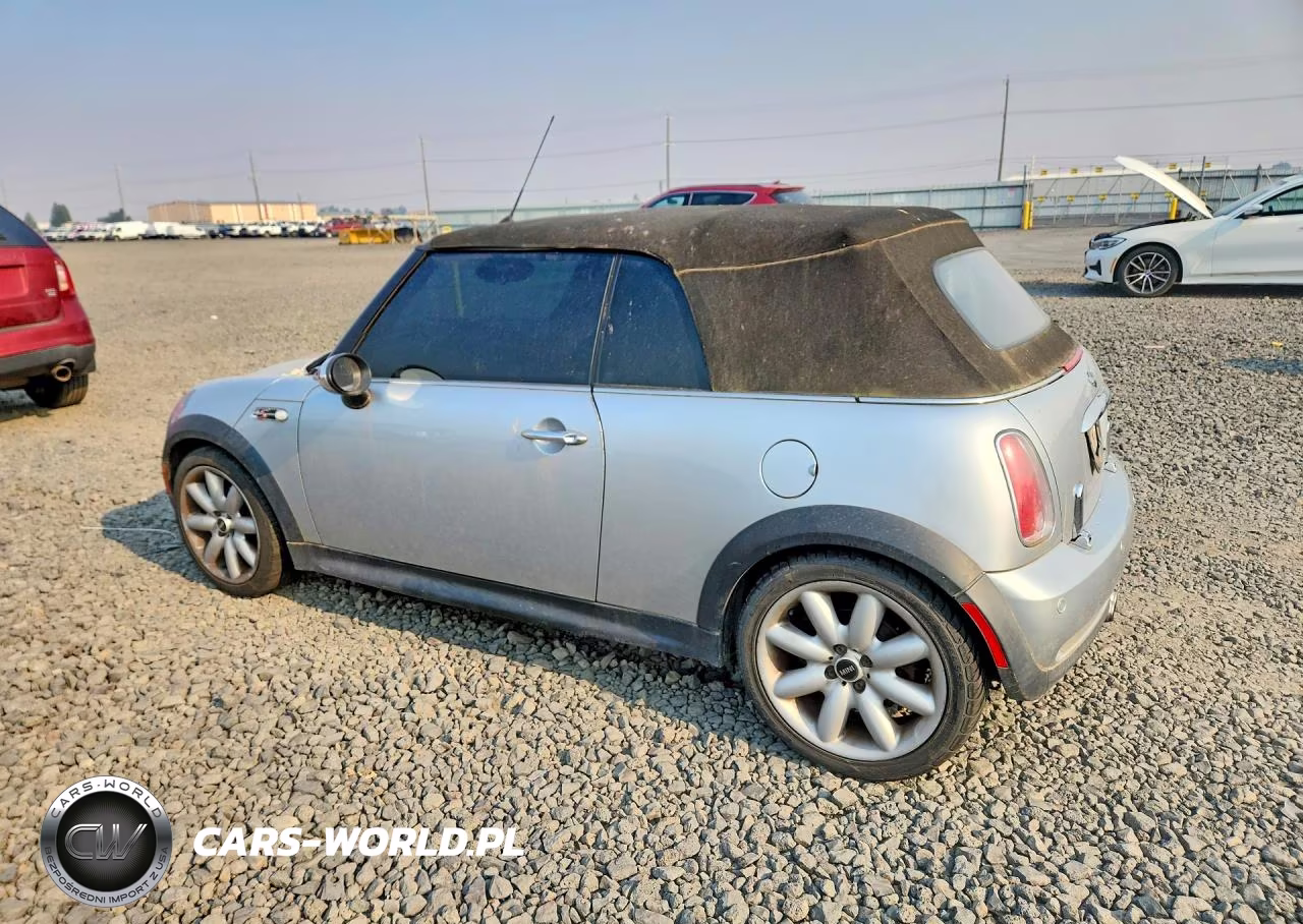 2005 Mini Cooper S VIN:WMWRH33515TF85637 - 2