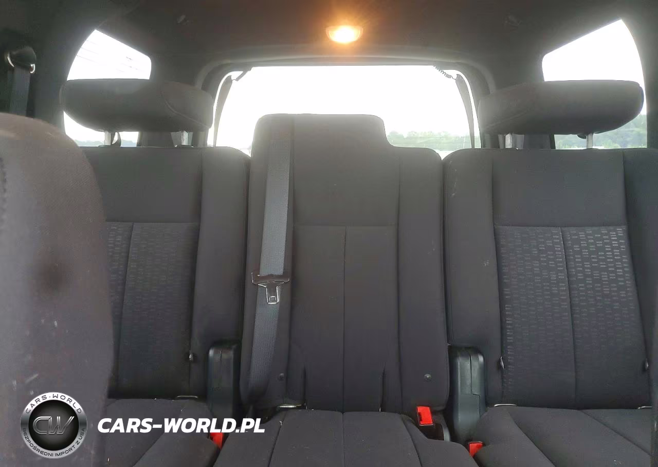 2015 Ford Expedition Xlt VIN:1FMJU1JT6FEF29998 - 10