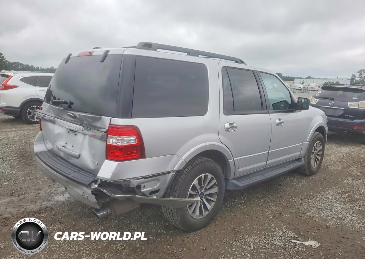 2015 Ford Expedition Xlt VIN:1FMJU1JT6FEF29998 - 3