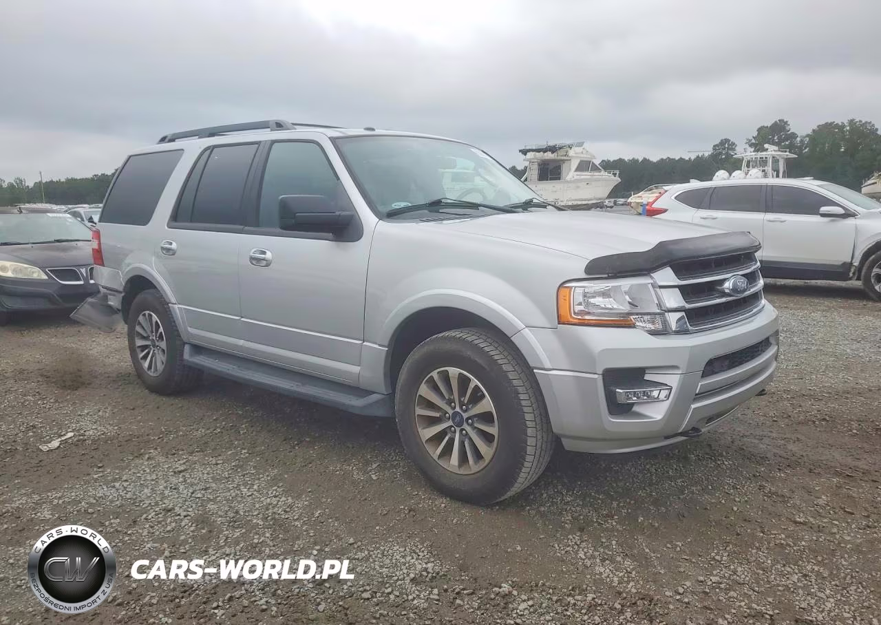 2015 Ford Expedition Xlt VIN:1FMJU1JT6FEF29998 - 4