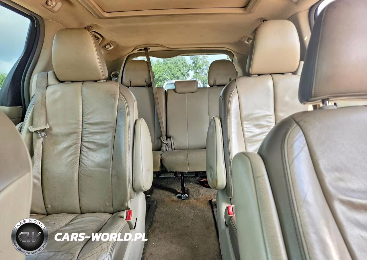2011 Toyota Sienna Limited 7-Passenger VIN:5TDDK3DC6BS026782 - 10