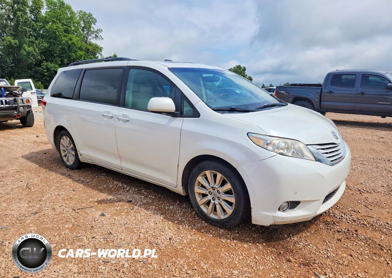 2011 Toyota Sienna Limited 7-Passenger VIN:5TDDK3DC6BS026782 - 4