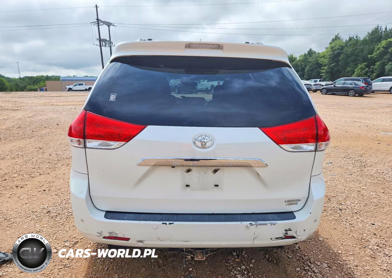 2011 Toyota Sienna Limited 7-Passenger VIN:5TDDK3DC6BS026782 - 6