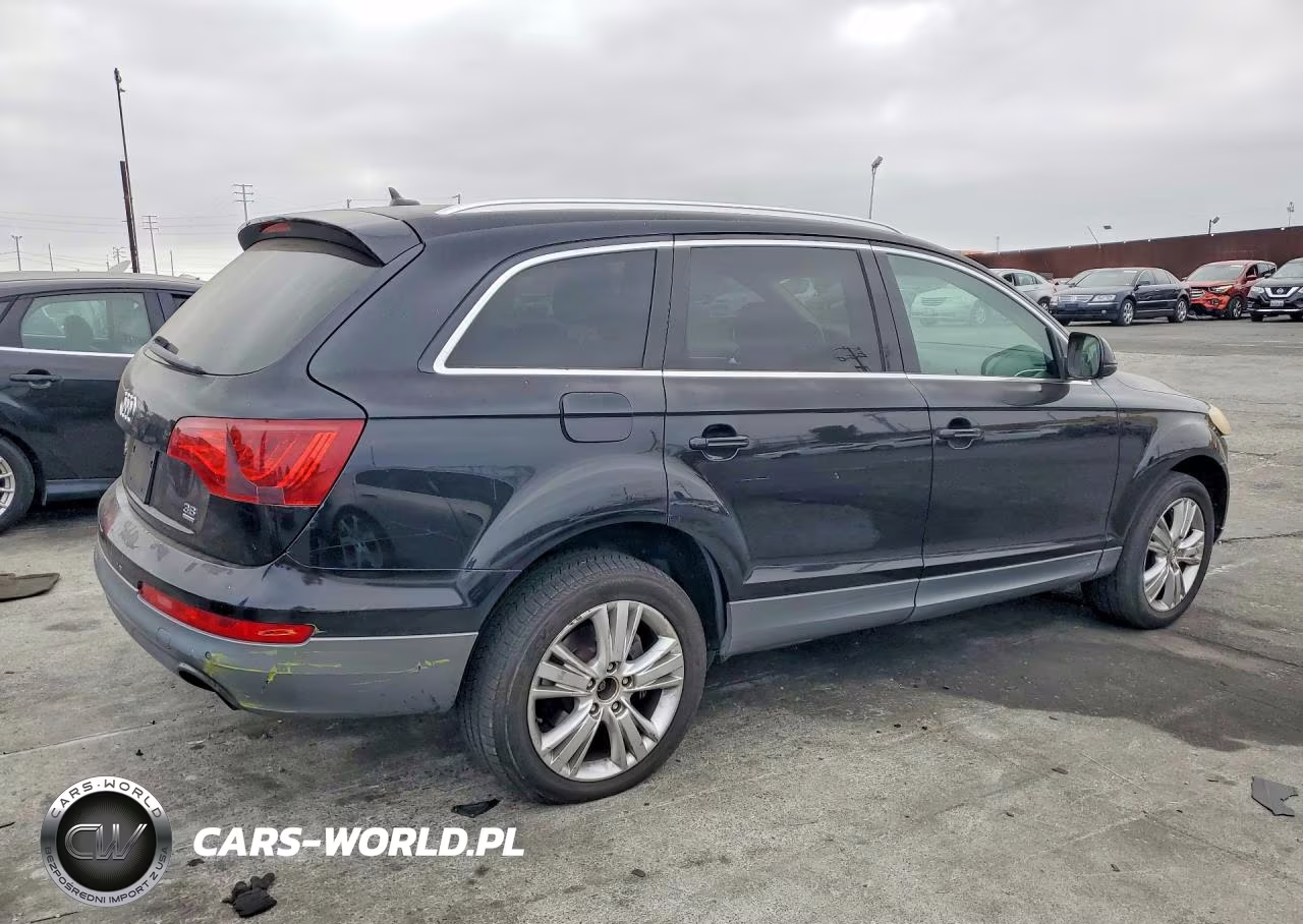 2010 Audi Q7 Premium Plus VIN:WA1LYAFE5AD007240 - 3