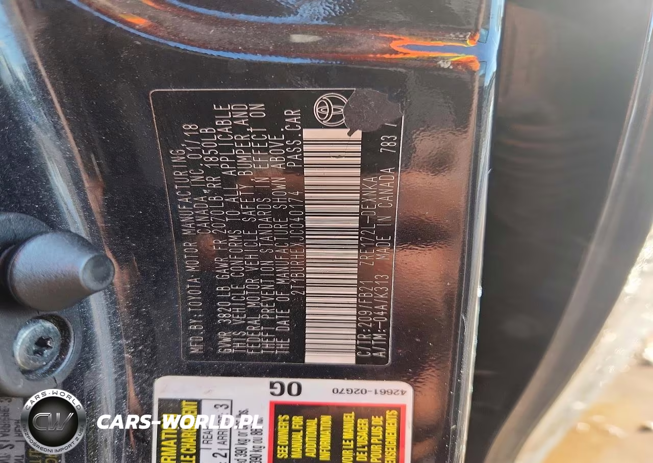 2018 Toyota Corolla Le VIN:2T1BURHEXJC040174 - 12