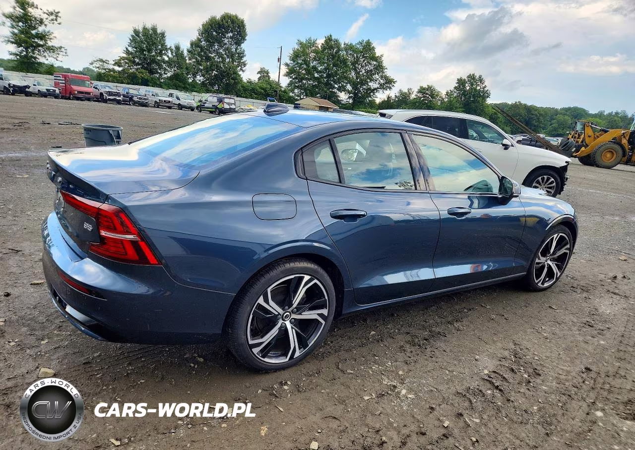 2024 Volvo S60 Core VIN:7JRL12FK0RG310377 - 3