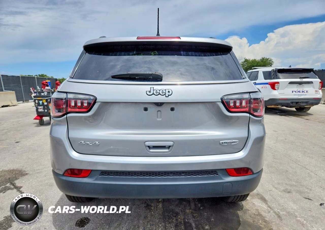 2023 Jeep Compass Latitude VIN:3C4NJDBNXPT541525 - 6