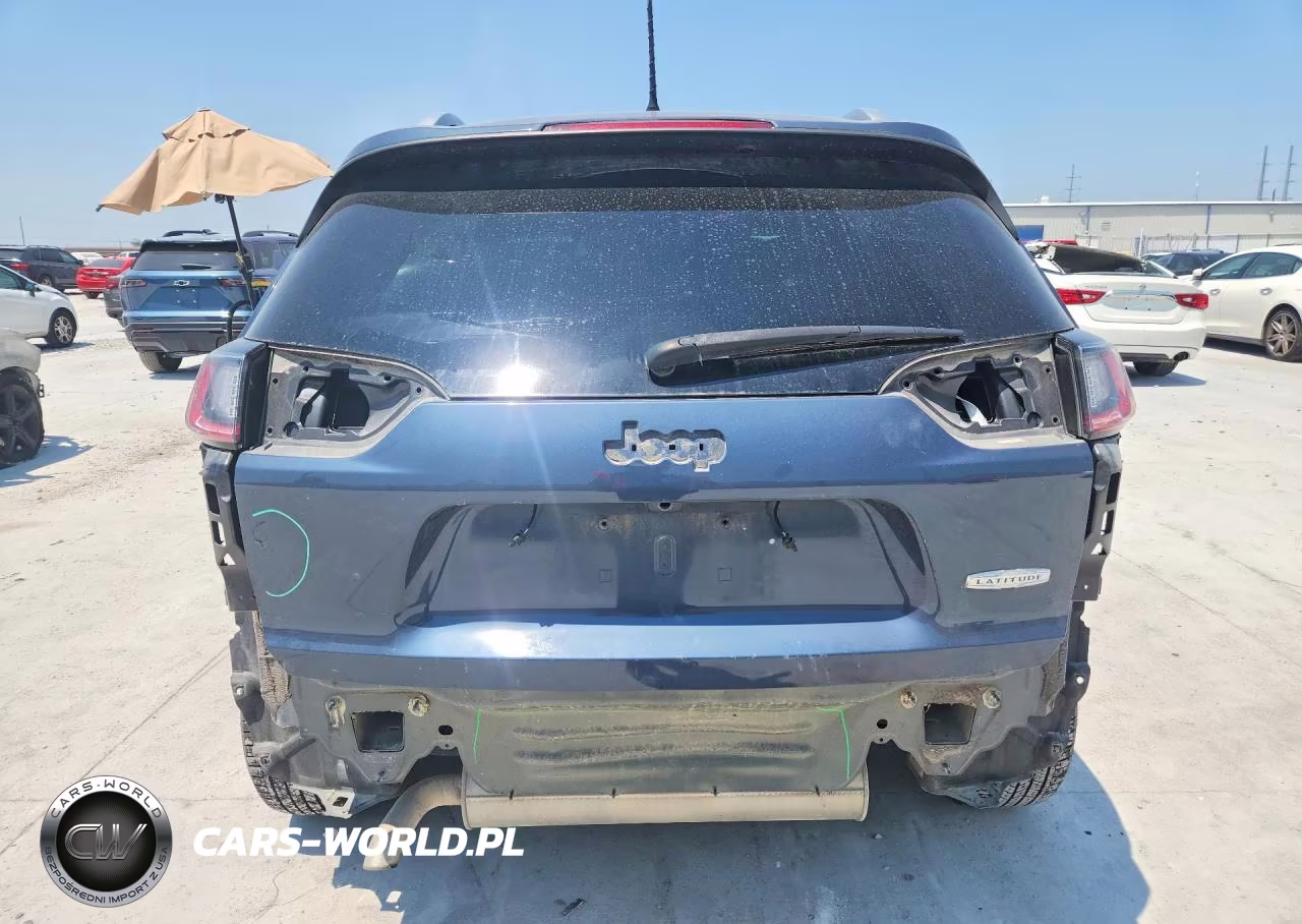 2021 Jeep Cherokee Latitude VIN:1C4PJLCB0MD147010 - 6