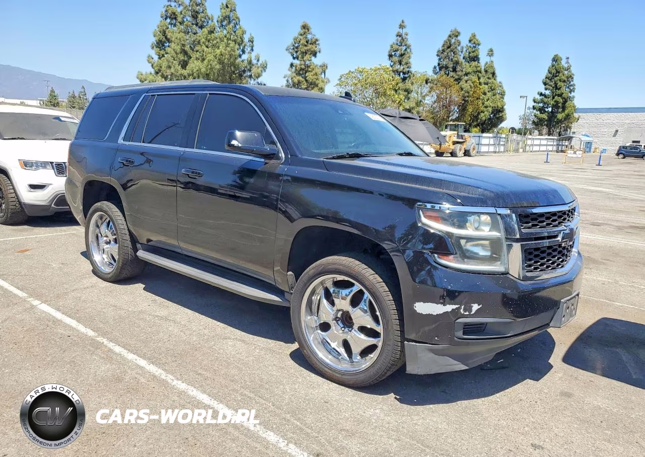 2018 Chevrolet Tahoe C1500 Lt VIN:1GNSCBKC6JR119694 - 4