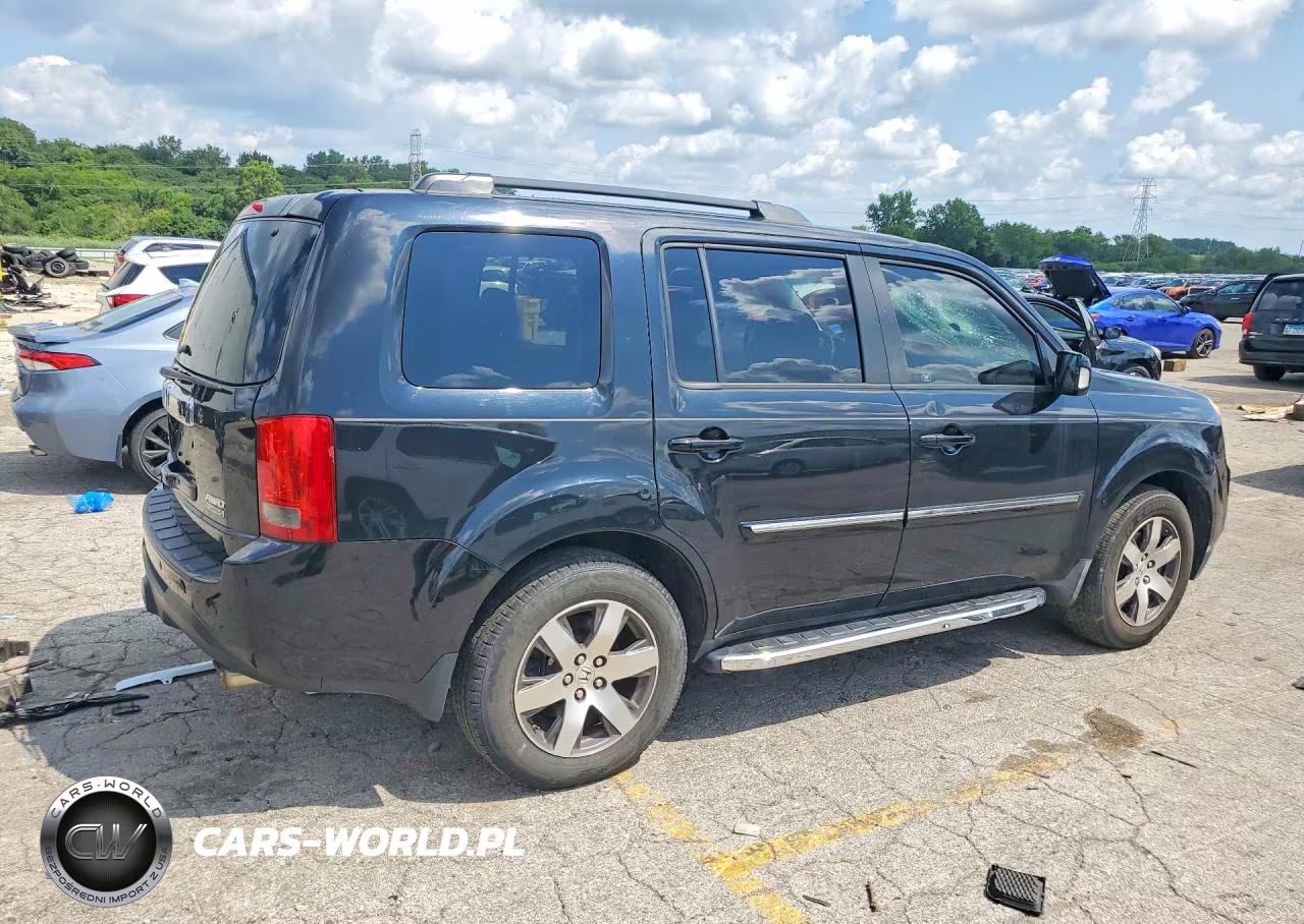 2012 Honda Pilot Touring VIN:5FNYF3H99CB018105 - 3