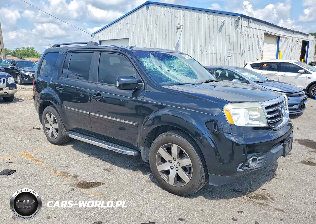 2012 Honda Pilot Touring VIN:5FNYF3H99CB018105 - 4