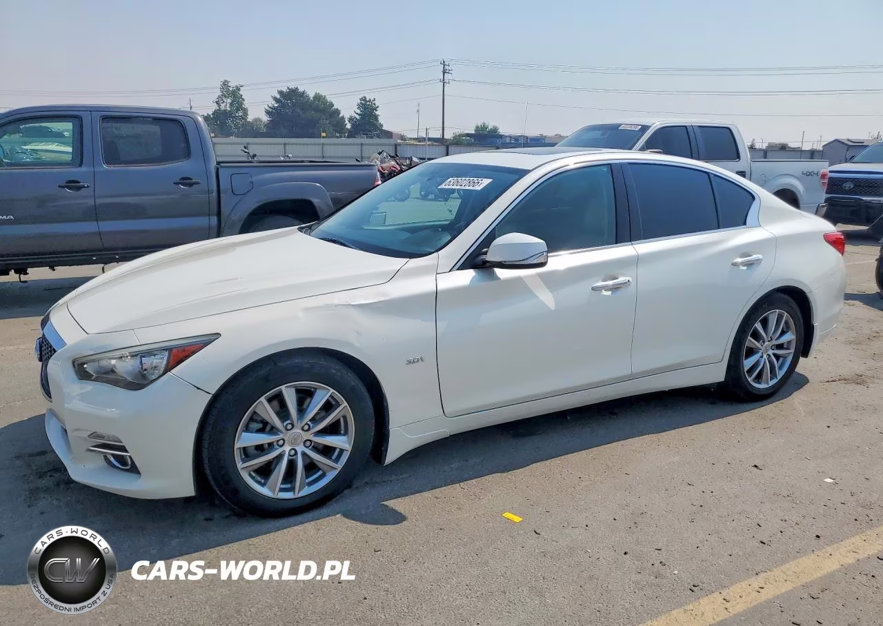 INFINITI Q50