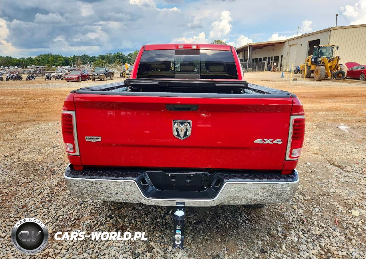 2016 Ram 2500 Laramie VIN:3C6UR5NL1GG308492 - 6
