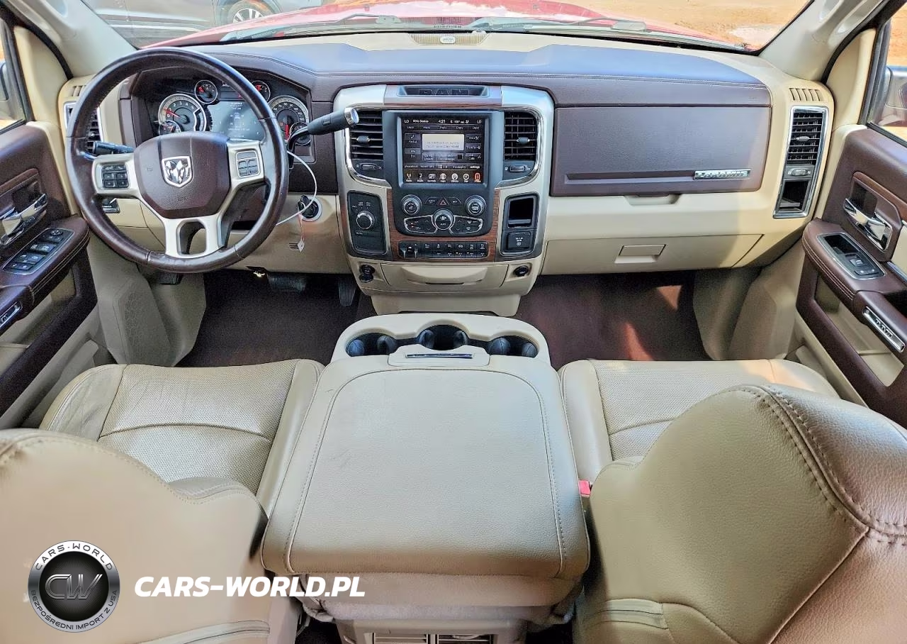 2016 Ram 2500 Laramie VIN:3C6UR5NL1GG308492 - 8