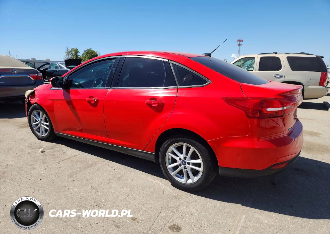 2015 Ford Focus Se VIN:1FADP3F26FL294511 - 2