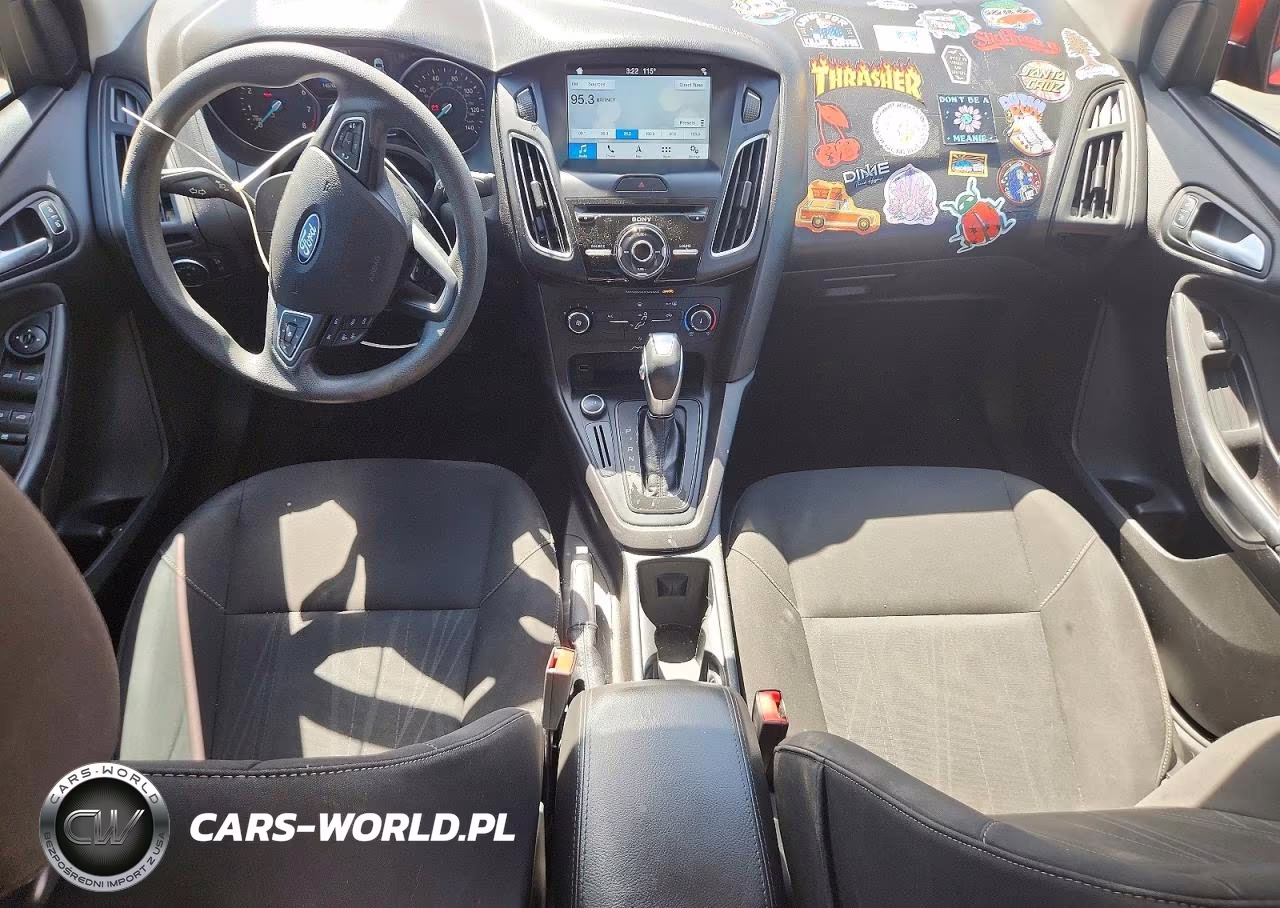 2015 Ford Focus Se VIN:1FADP3F26FL294511 - 8