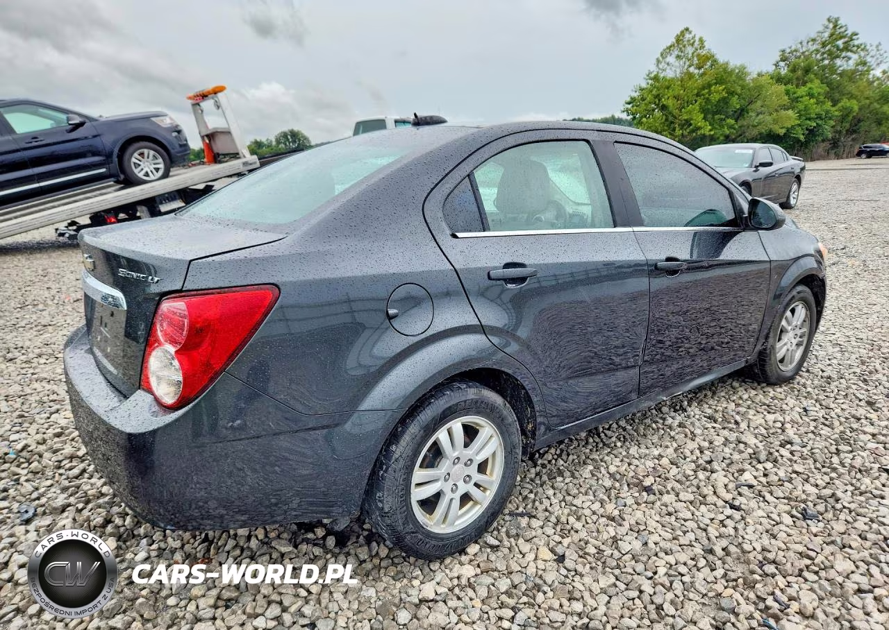 2015 Chevrolet Sonic Lt VIN:1G1JC5SH1F4182166 - 3