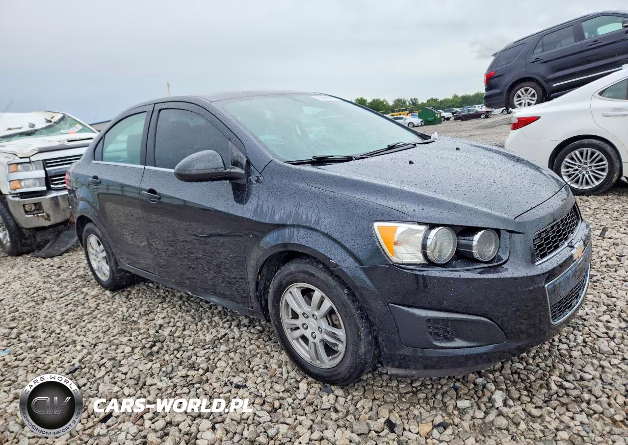 2015 Chevrolet Sonic Lt VIN:1G1JC5SH1F4182166 - 4