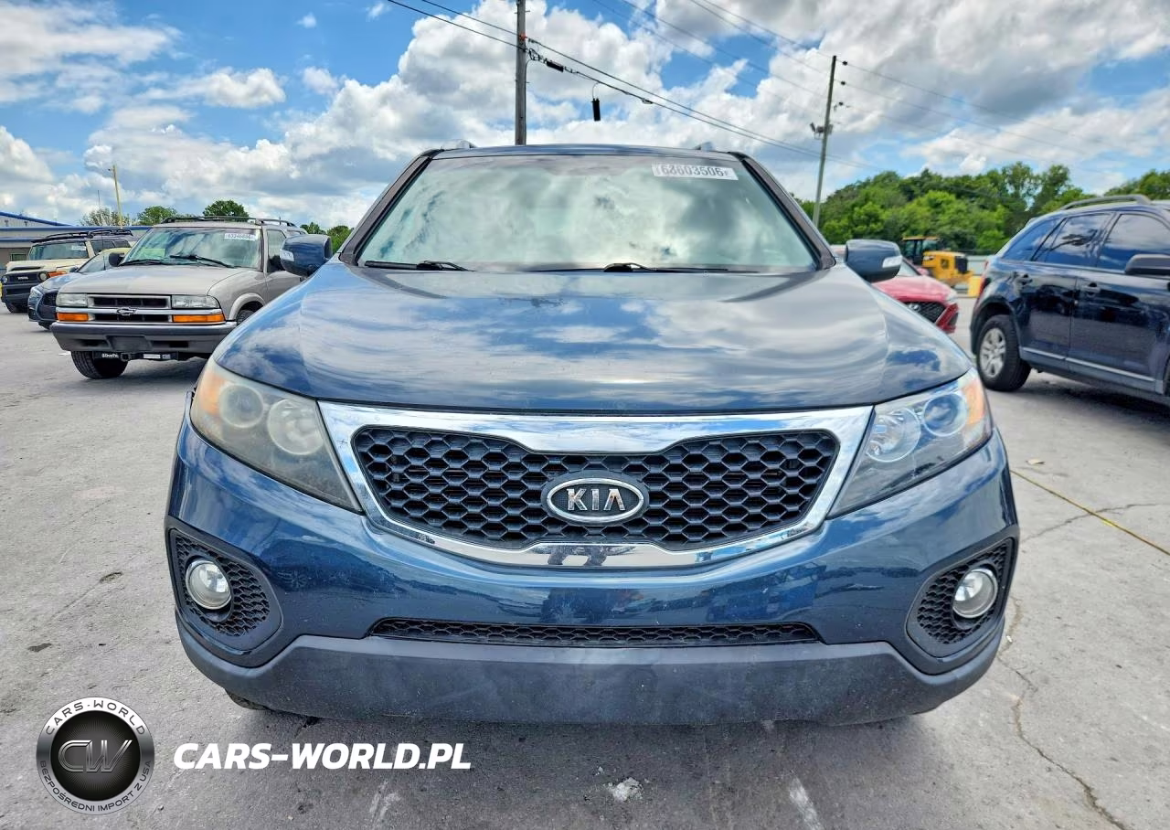 2011 Kia Sorento Lx VIN:5XYKT3A17BG087207 - 5
