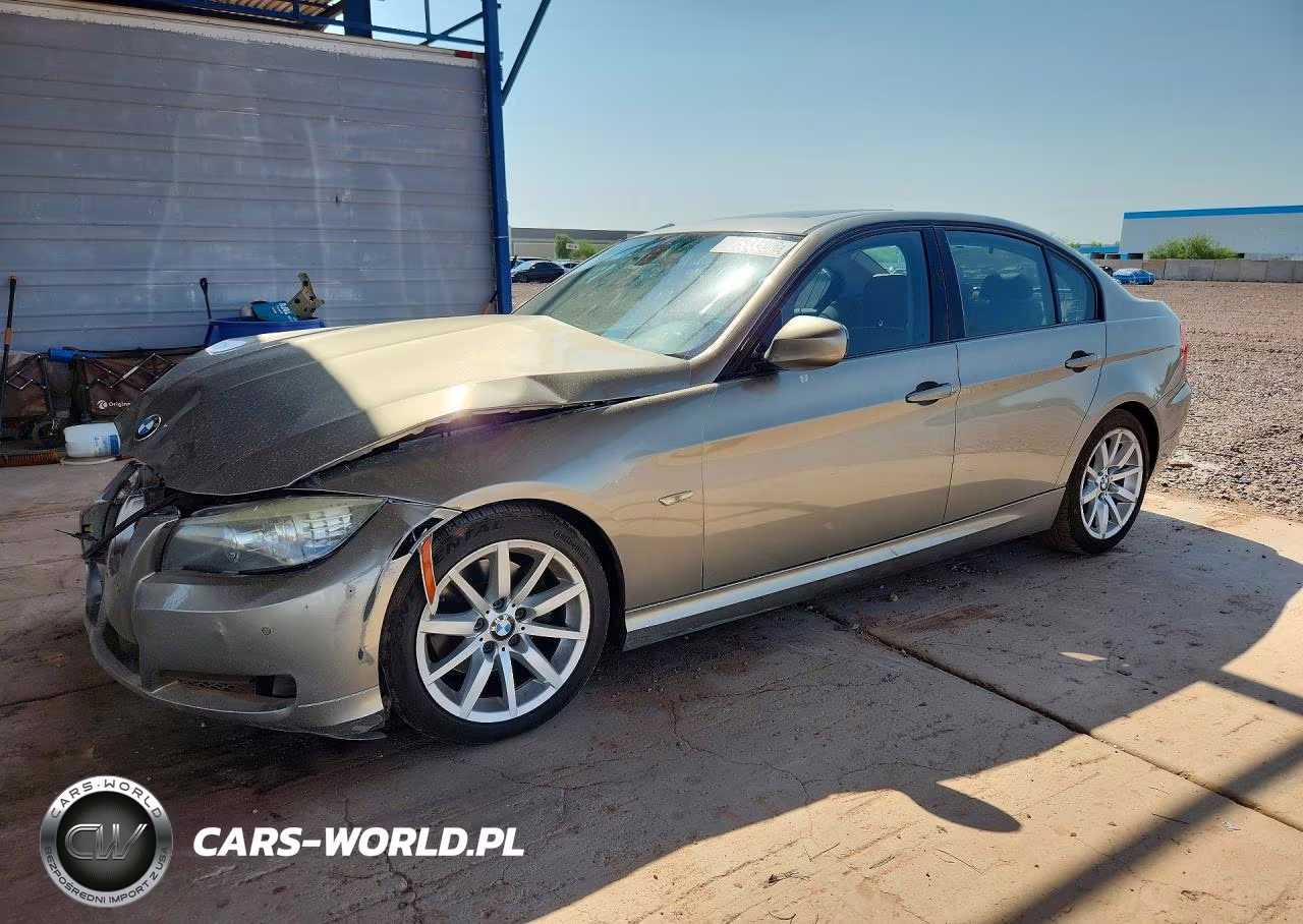2010 BMW 328 I – zdjęcie 1 z 12