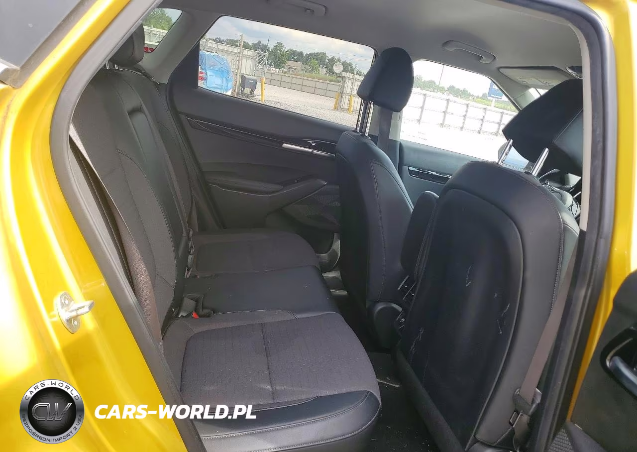 2023 Kia Seltos S VIN:KNDEU2AA9P7432102 - 11