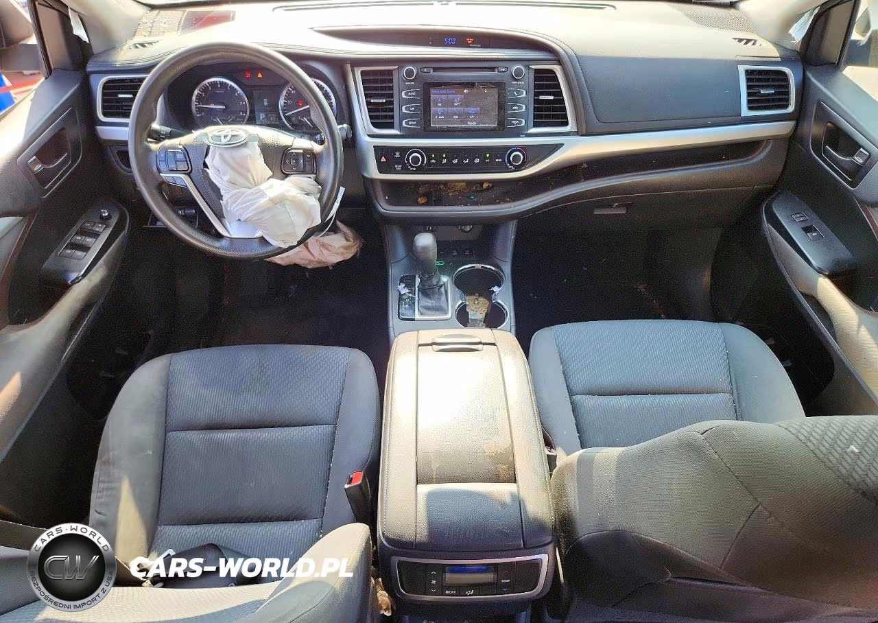 2015 Toyota Highlander Le VIN:5TDBKRFH6FS201167 - 8