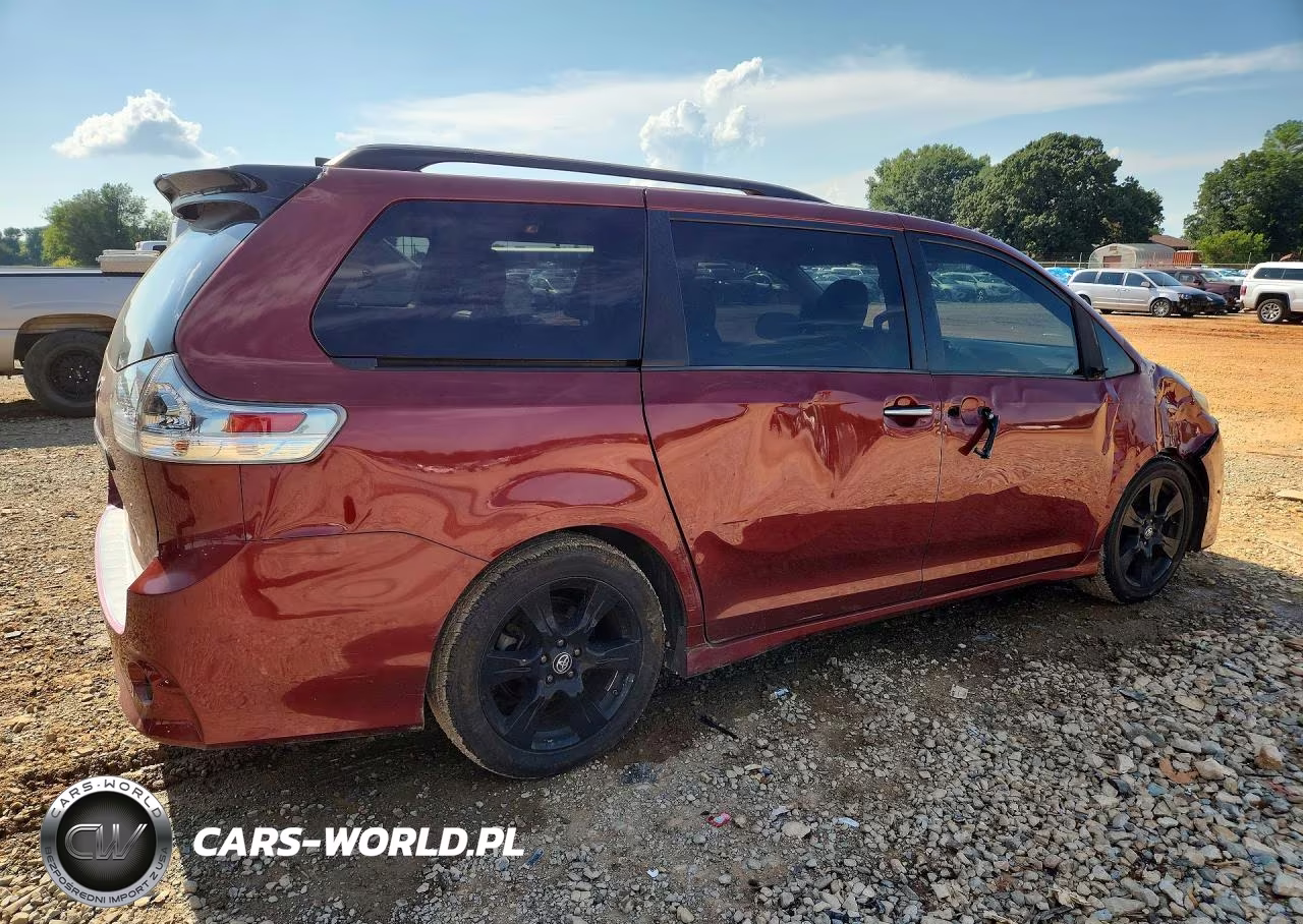 2020 Toyota Sienna Se Premium 8-Passenger VIN:5TDXZ3DC6LS023617 - 3