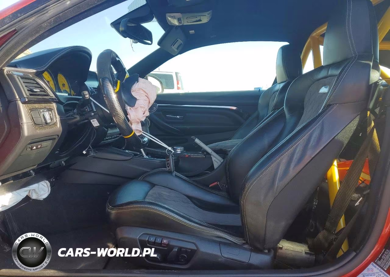 2015 BMW M4 VIN:WBS3R9C59FK332247 - 7